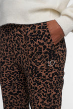 Cargar imagen en el visor de la galería, Pantalones Flared Leopard