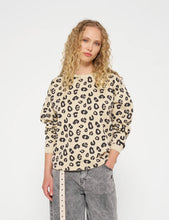 Cargar imagen en el visor de la galería, Sudadera Raw Leopard