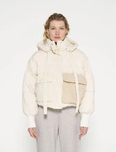 Cargar imagen en el visor de la galería, Chaqueta Puffer Natural