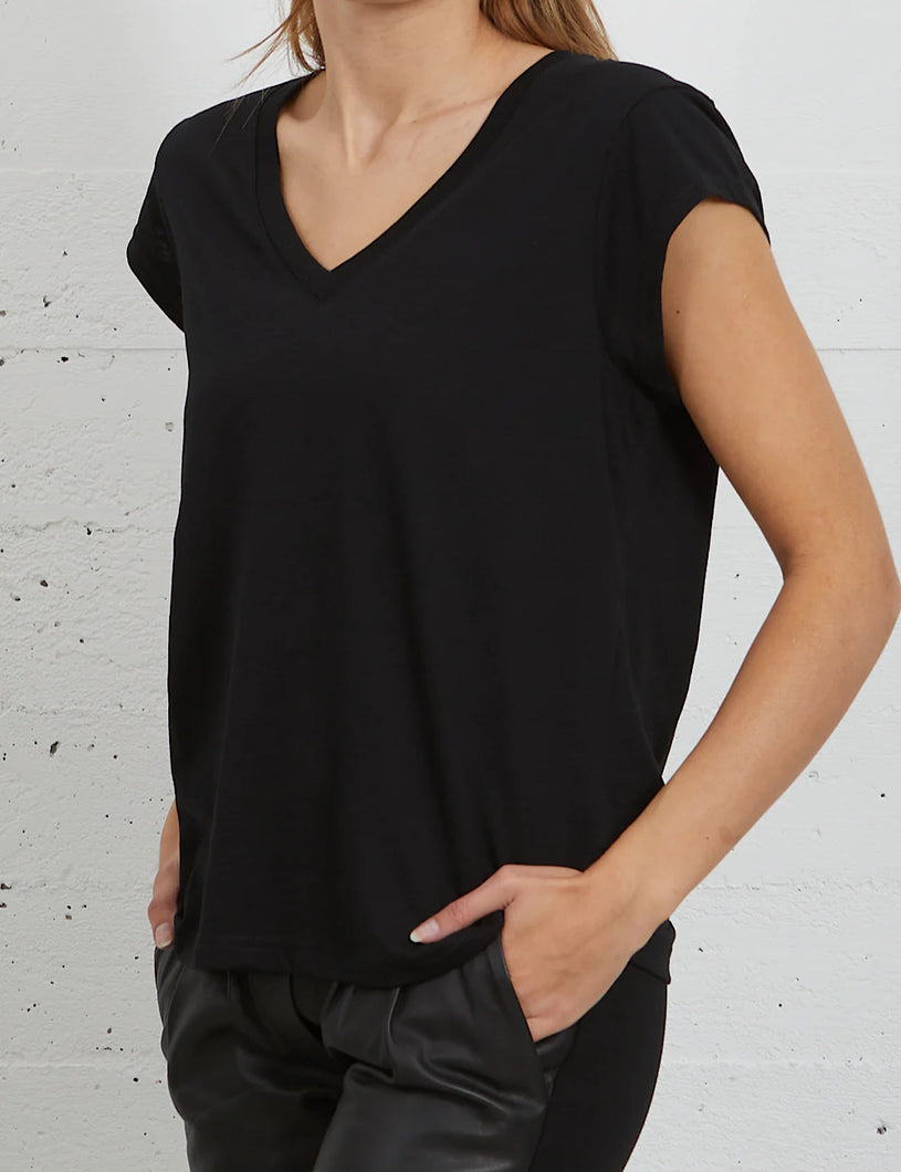 Camiseta Basic Black